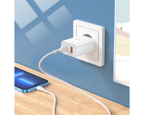 СЗУ HOCO C97A PD20W+QC3.0 (1USB/1Type-C/3A) + Type-C to Lightning (00000062808_1)
